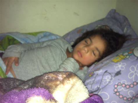 hermana dormida xxx|hermana dormirda Search